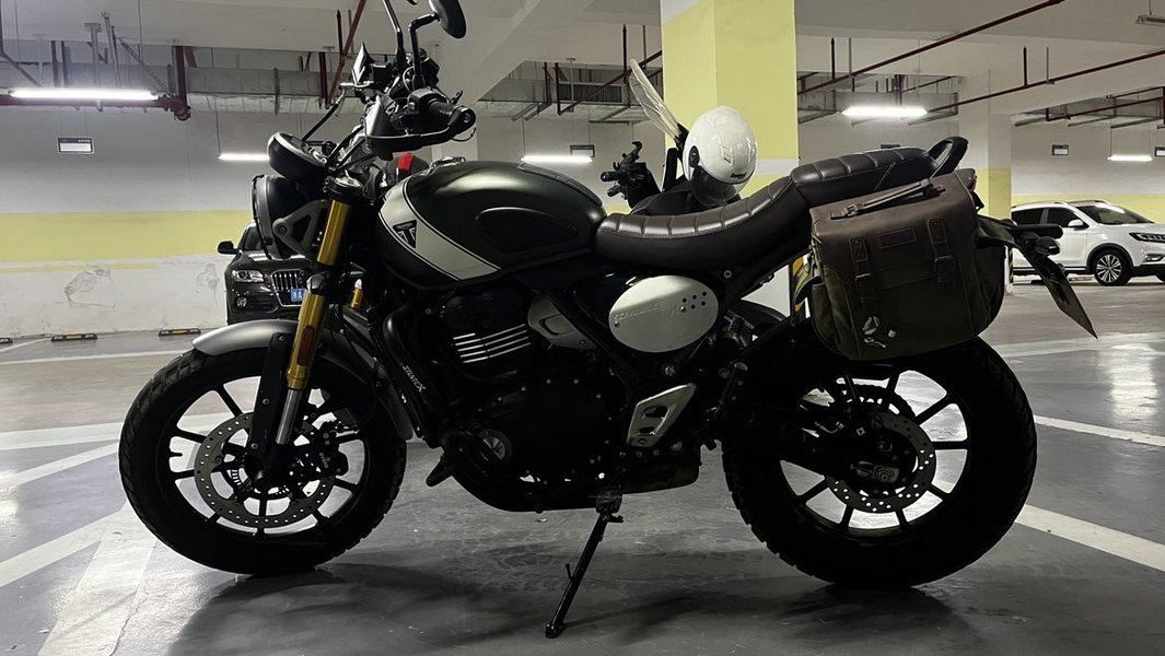 二手凯旋Scrambler 400 X