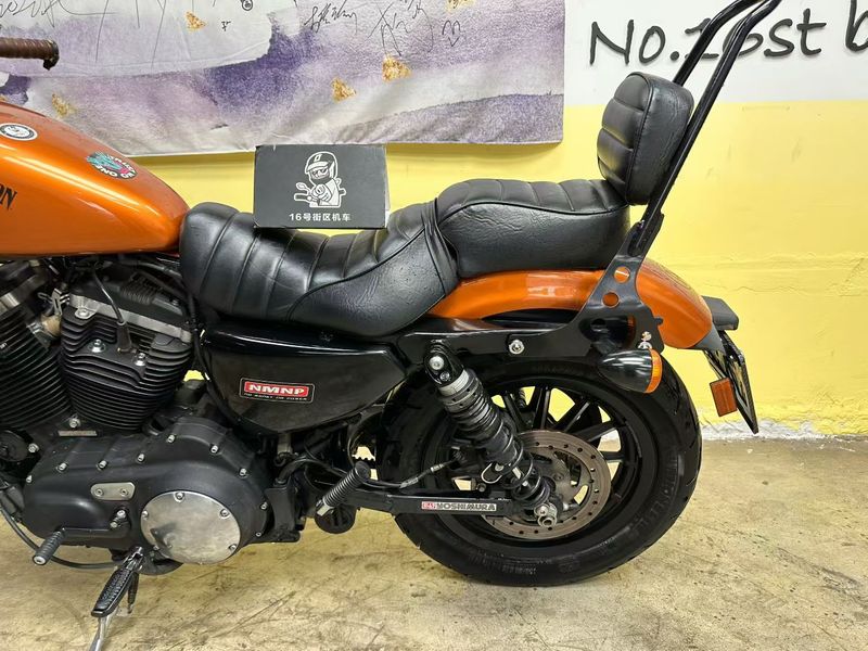 二手哈雷戴维森Iron883 硬汉