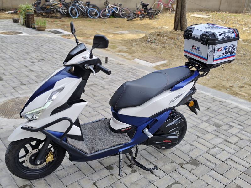 二手五羊本田NX125