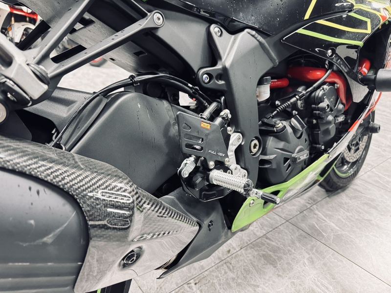 二手川崎Ninja ZX-6R 