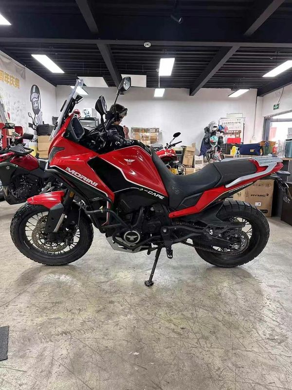 二手摩托莫里尼X-Cape 650