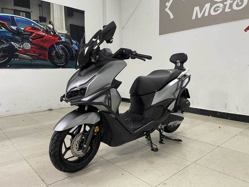 二手五羊本田NWT150