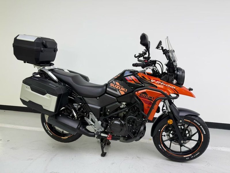 二手豪爵铃木DL250