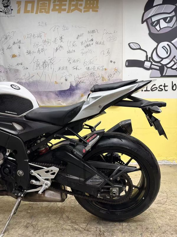 二手宝马S 1000 R