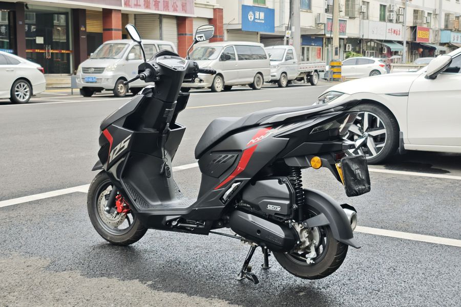 二手五羊本田NWX125