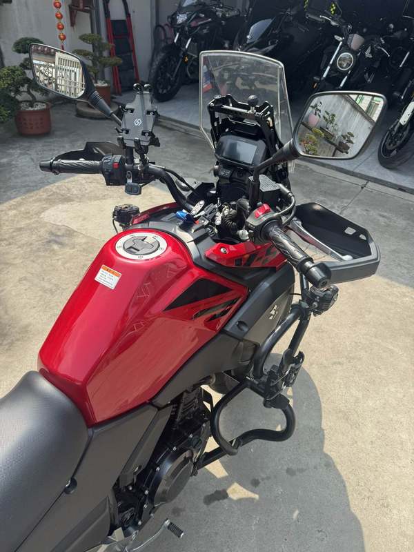 二手豪爵铃木DL250