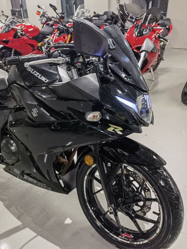 二手豪爵铃木GSX250R