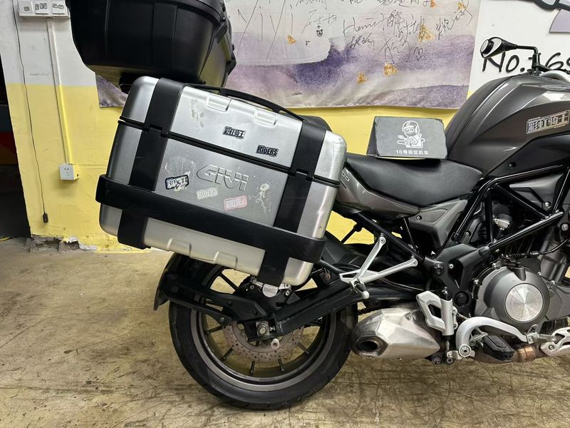 二手贝纳利金鹏 TRK502