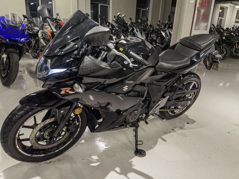 二手豪爵铃木GSX250R