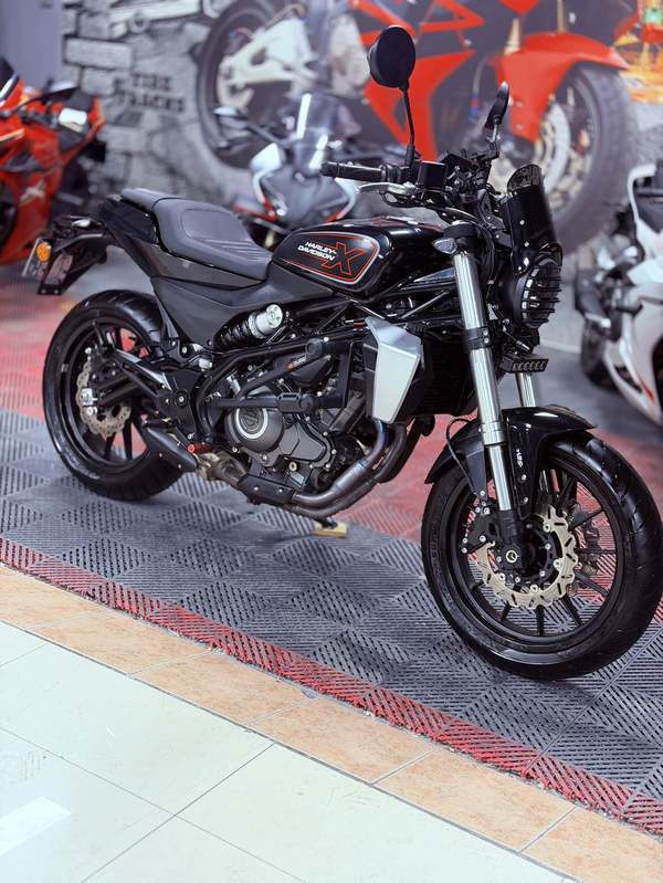 二手哈雷戴维森X 350