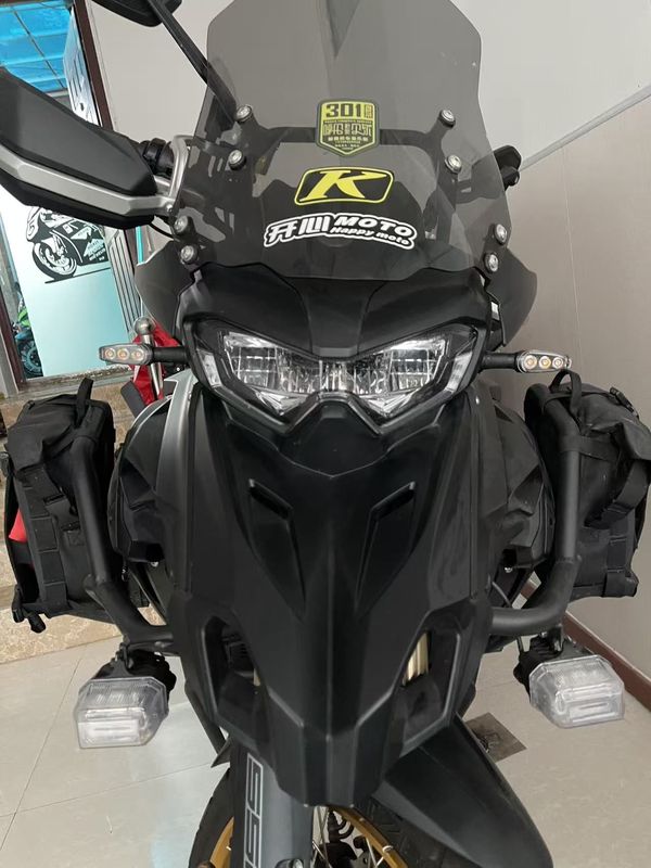 二手贝纳利TRK552