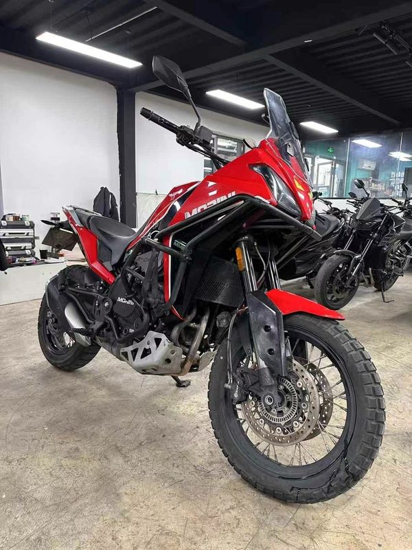 二手摩托莫里尼X-Cape 650