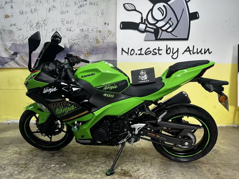 二手川崎Ninja 400