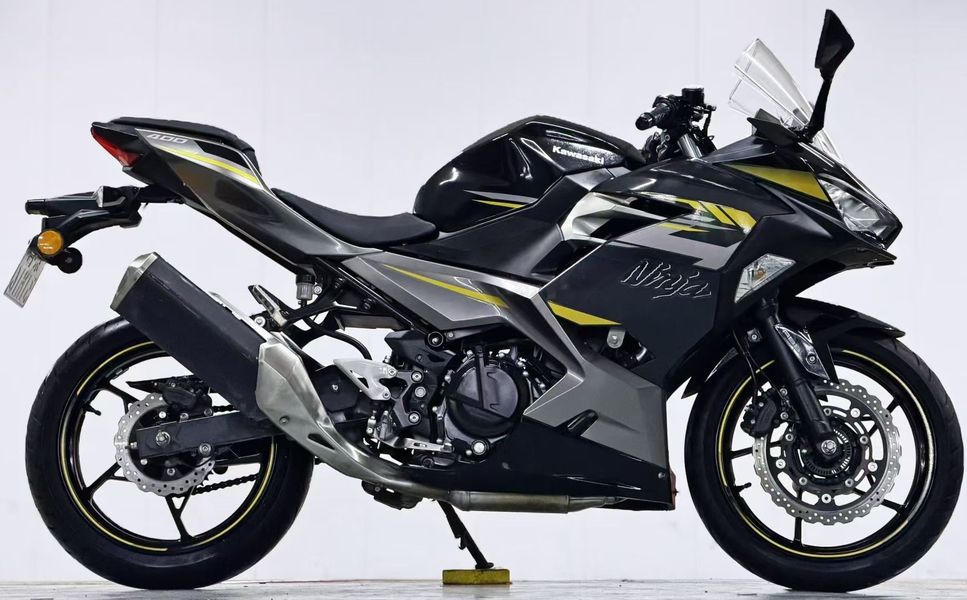 二手川崎Ninja 400