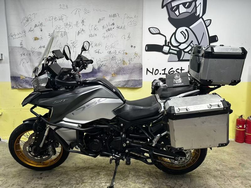 二手QJMOTOR骁750