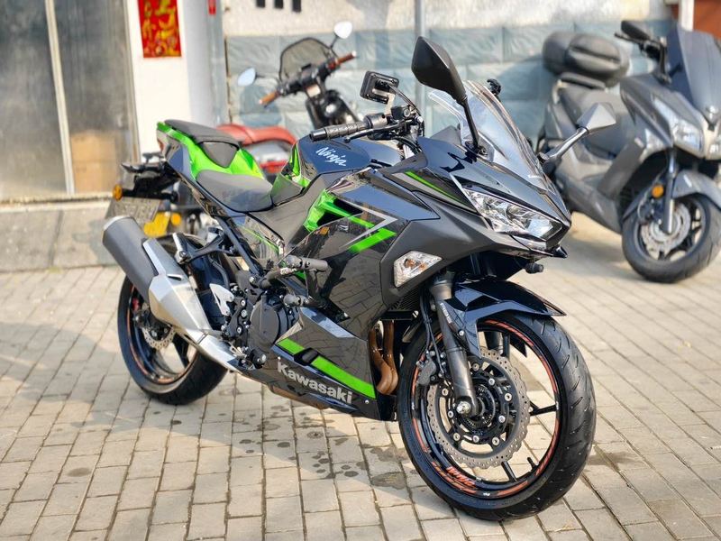 二手川崎Ninja 400