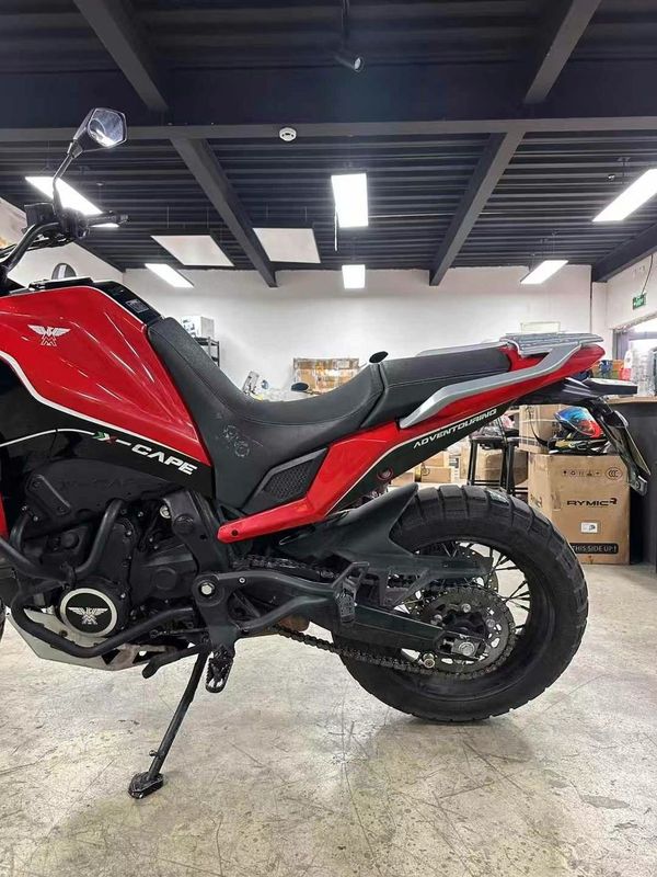 二手摩托莫里尼X-Cape 650