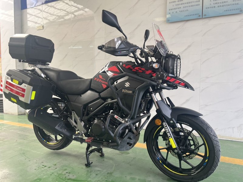 二手豪爵铃木DL250