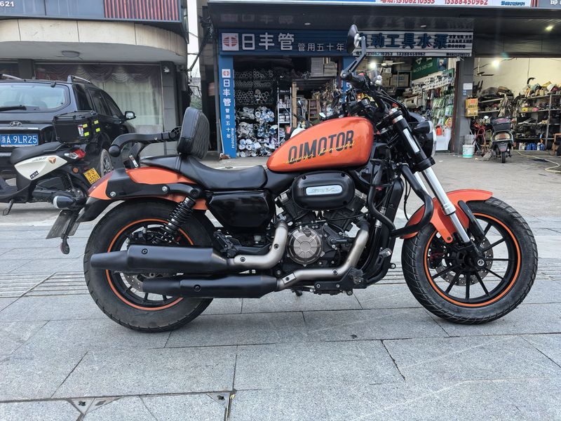 二手QJMOTOR闪300