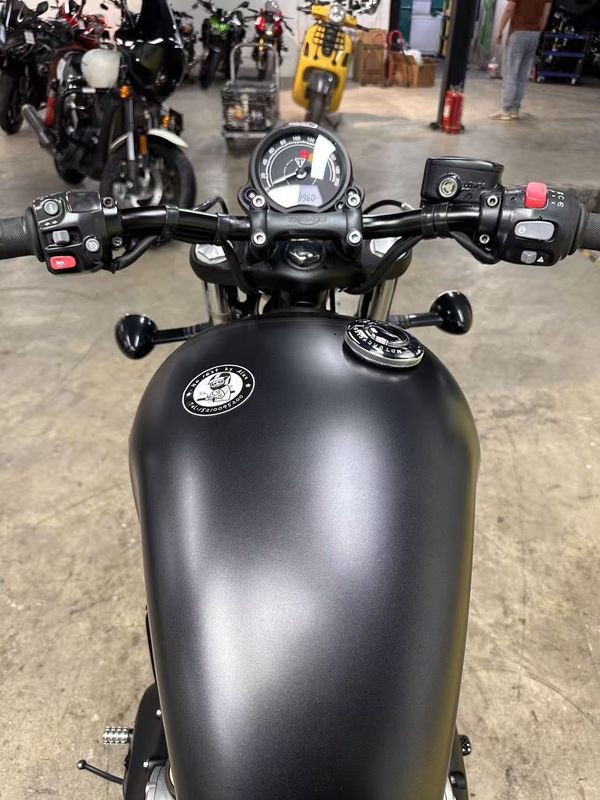 二手凯旋Bonneville Bobber