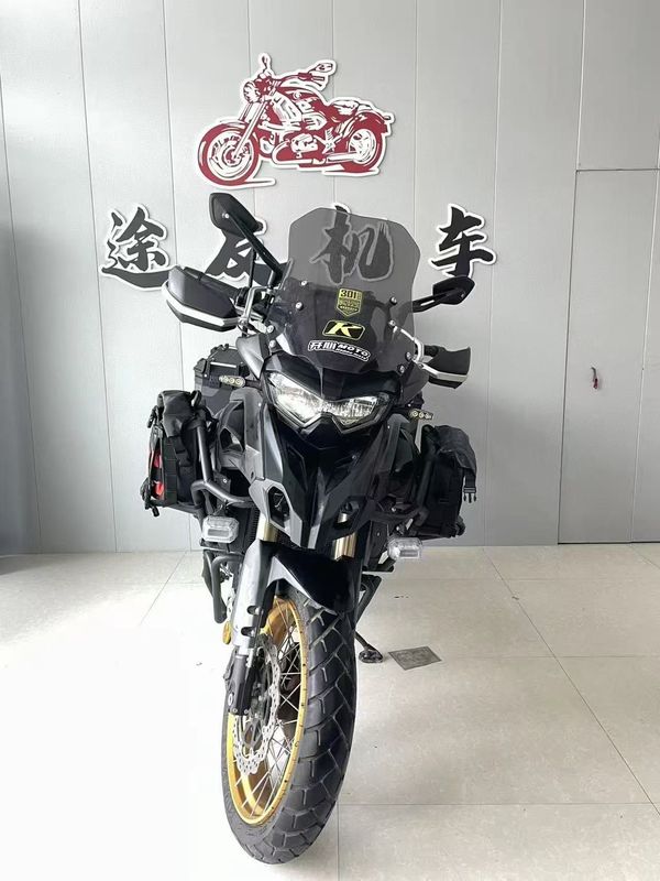 二手贝纳利TRK552