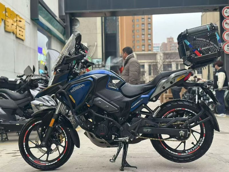 二手五羊本田猛鸷 CB190X