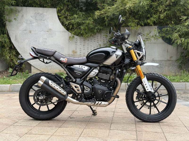 二手凯旋Scrambler 400 X