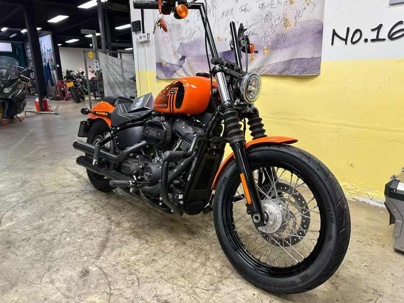 二手哈雷戴维森街霸 Street Bob