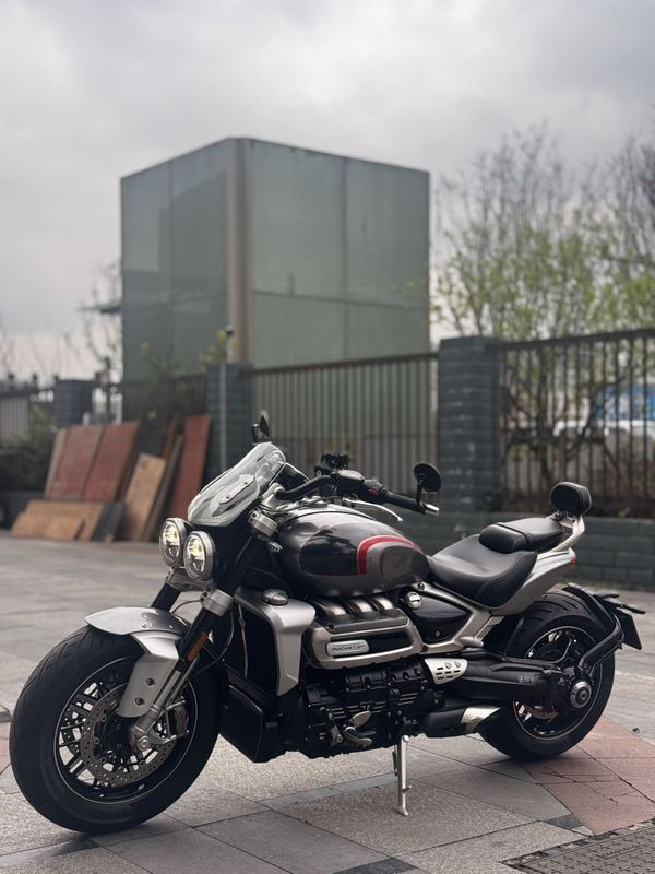 二手凯旋Rocket 3