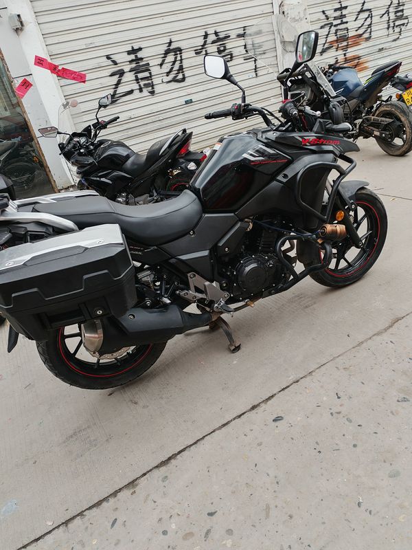 二手豪爵铃木DL250