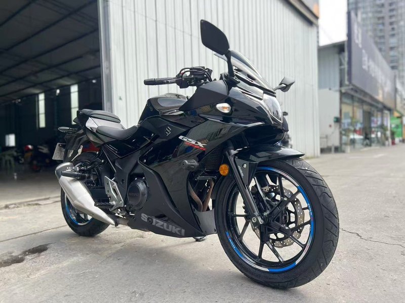 二手豪爵铃木GSX250R