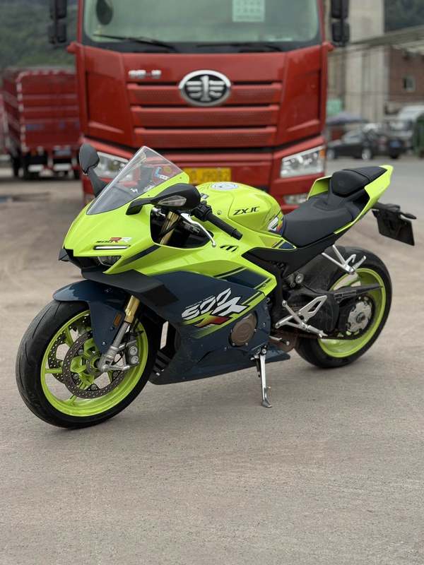 二手张雪机车500RR