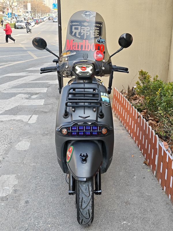 二手维多利亚Sixties 300i