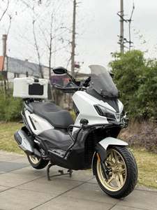 二手三阳哈士奇 Husky ADV300