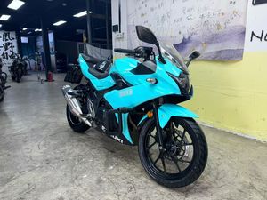 二手豪爵铃木GSX250R