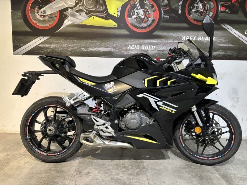 二手赛科龙RC250