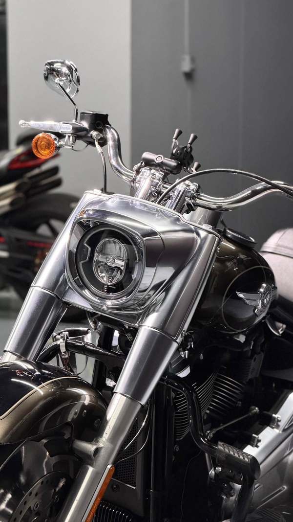 二手哈雷戴维森肥霸 Fat Bob