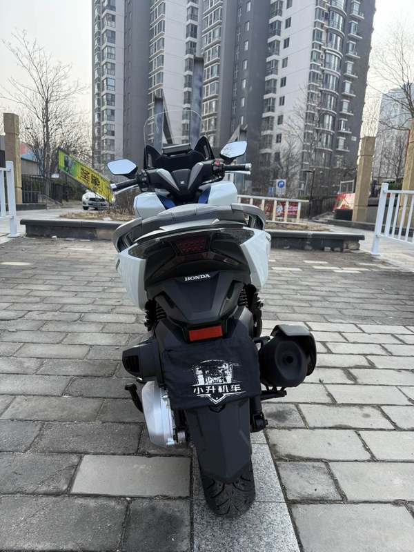 二手本田NSS350(进口)