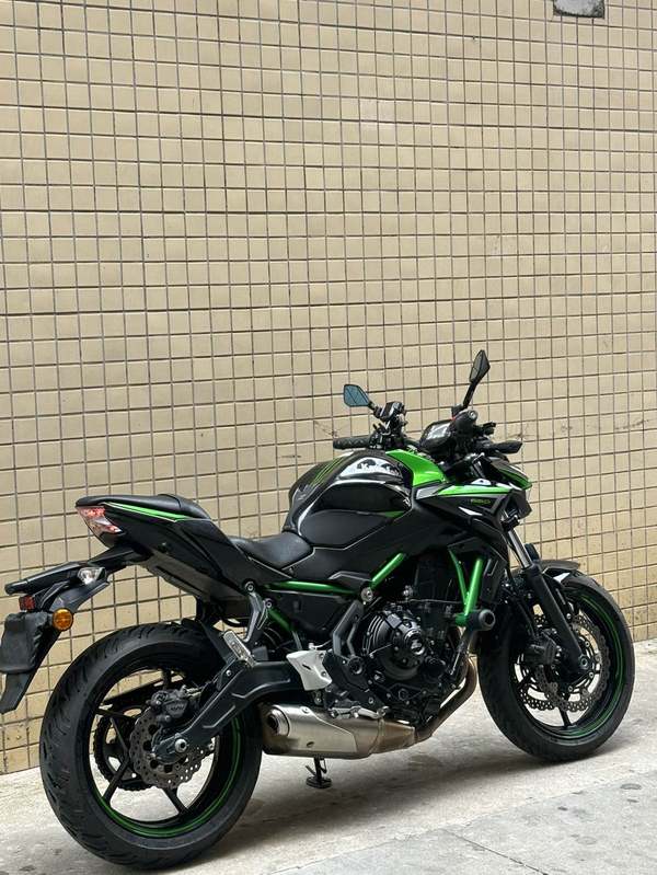 二手川崎Z650
