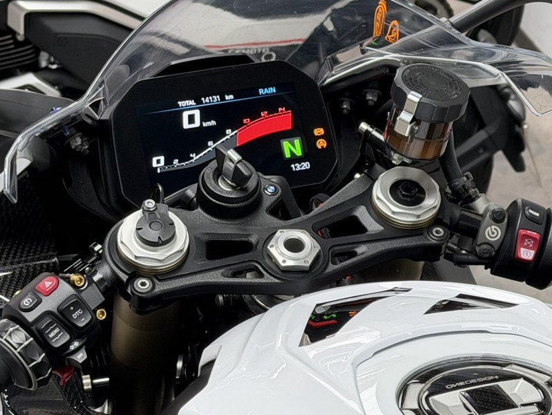 二手宝马S 1000 RR