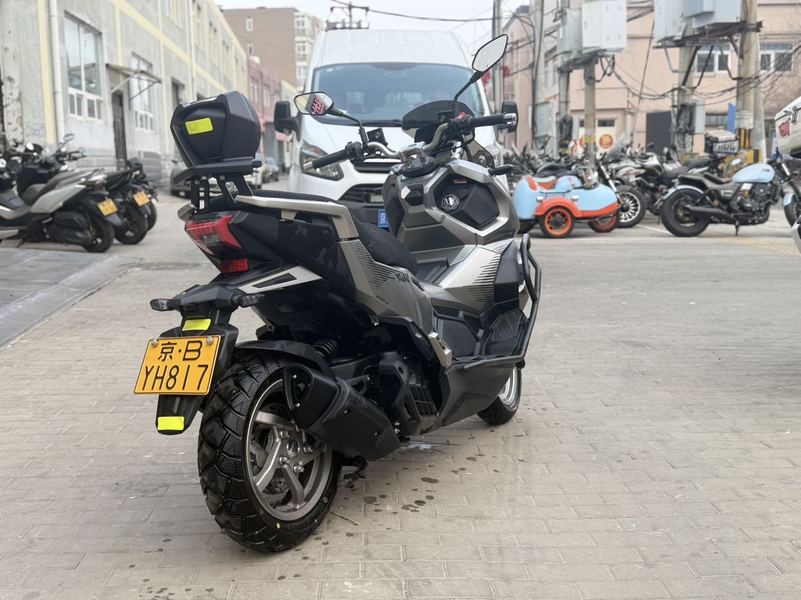 二手三阳哈士奇 Husky ADV150