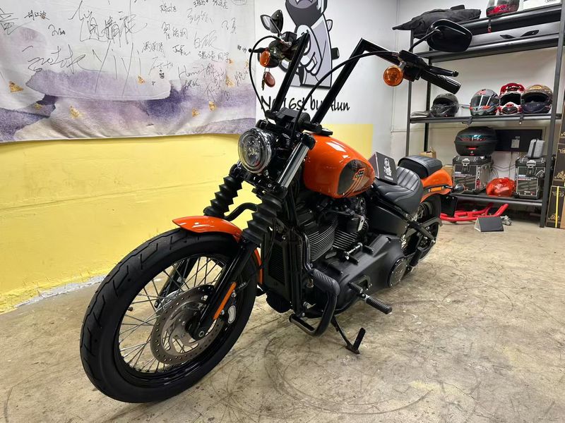 二手哈雷戴维森街霸 Street Bob