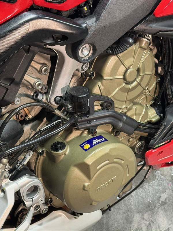 二手杜卡迪Street Fighter V4