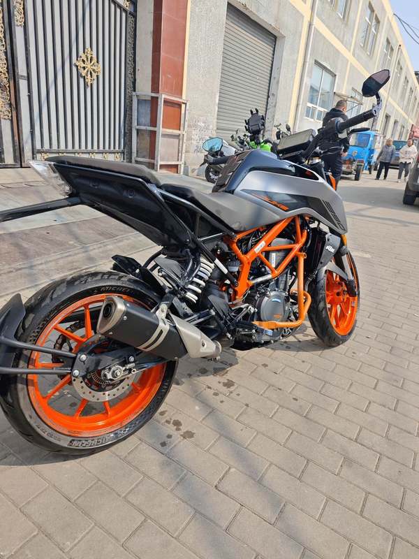 二手KTMR2R390 Duke