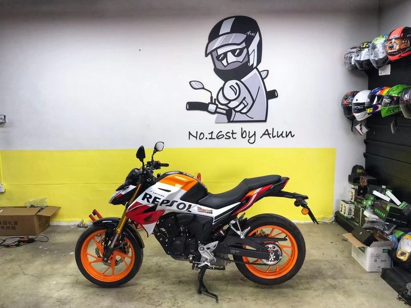 二手五羊本田CB190R 暴锋眼