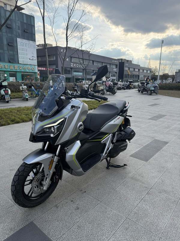 二手QJMOTOR鸿250ADV