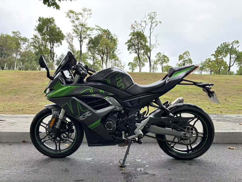 二手无极250RR