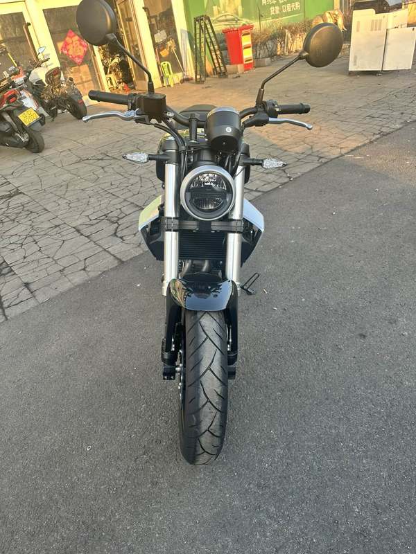 二手哈雷戴维森X 350