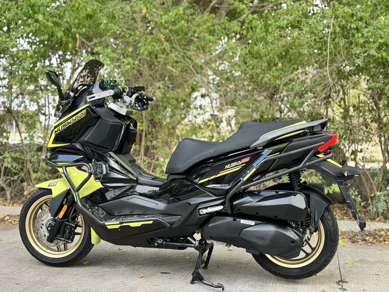 二手三阳哈士奇 Husky ADV300