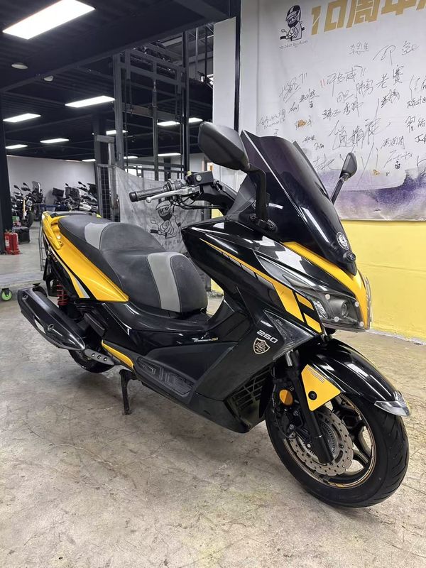 二手光阳赛艇 250